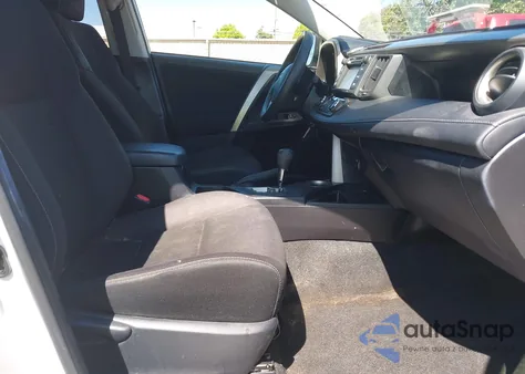 2015 Toyota Rav4 Xle из США, поврежденный, VIN JTMRFREV5FD132297